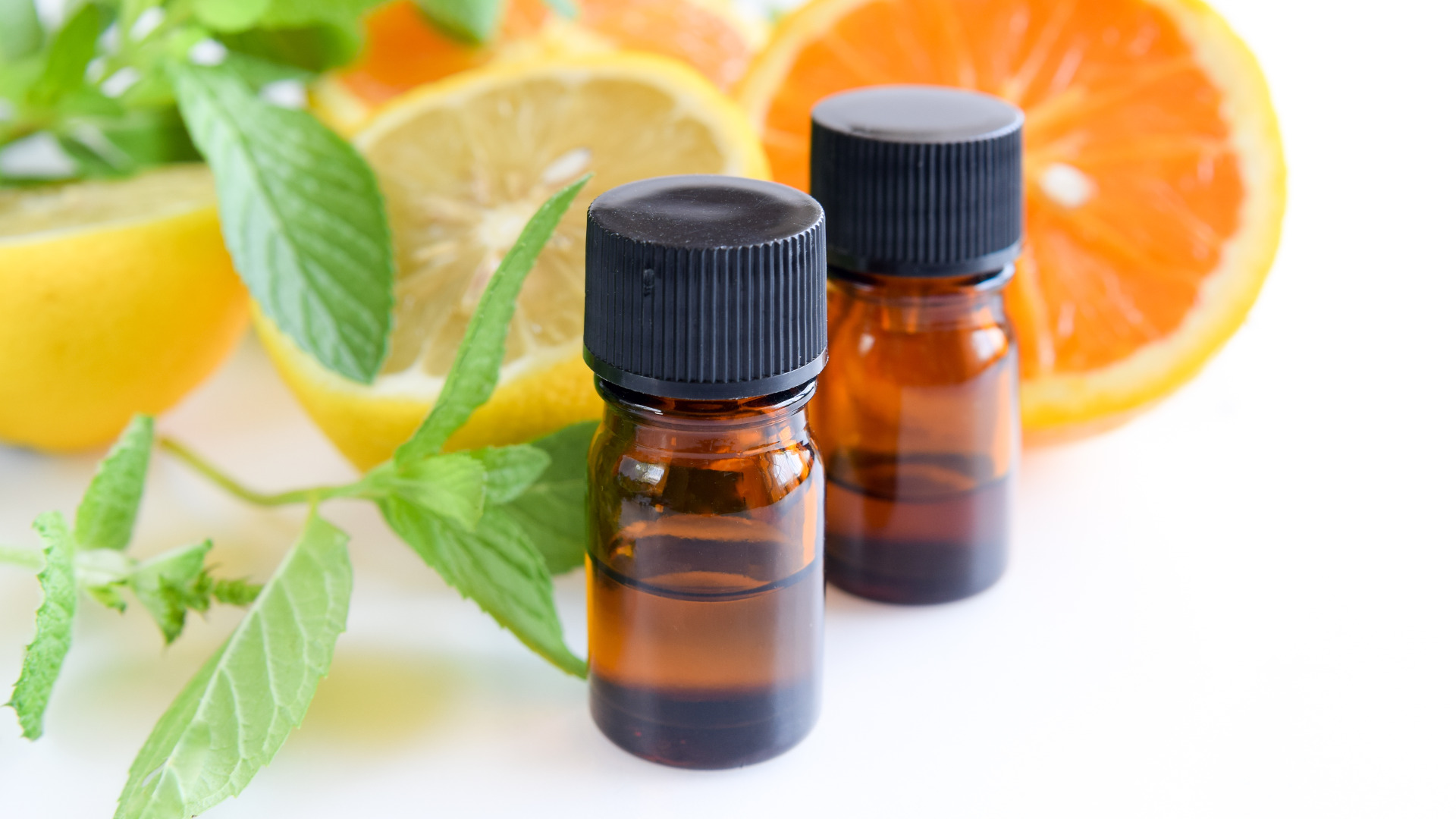 banner-5--category-ESSENTIAL-OIL